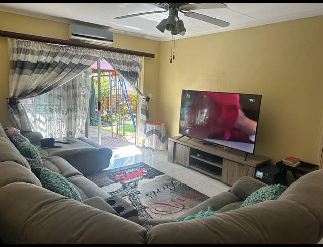 3 BEDROOM HOUSE FOR SALE IN AMANDASIG